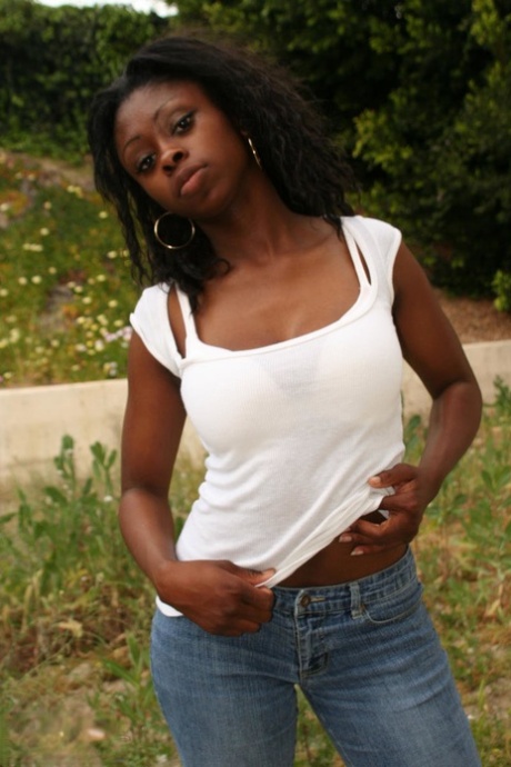 300px x 416px - Ebony Pussy In Jeans Pics, Free Black Porn