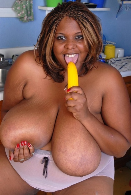 Mature Minxx is playing with her vagina and gigantic boobies