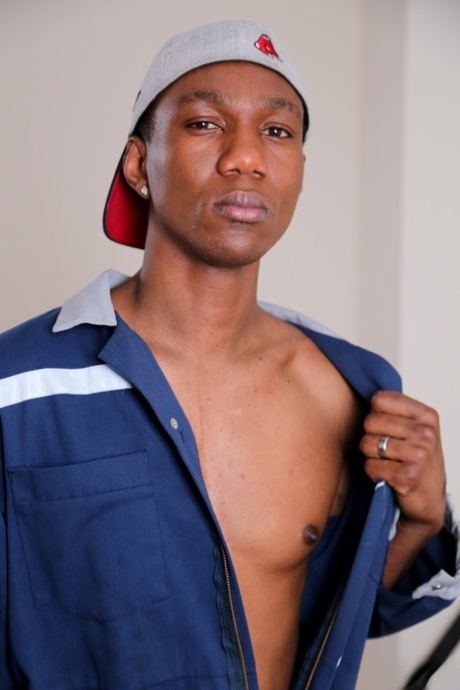 Skinny black repairman Ray A flaunting his athletic body & his huge dick
